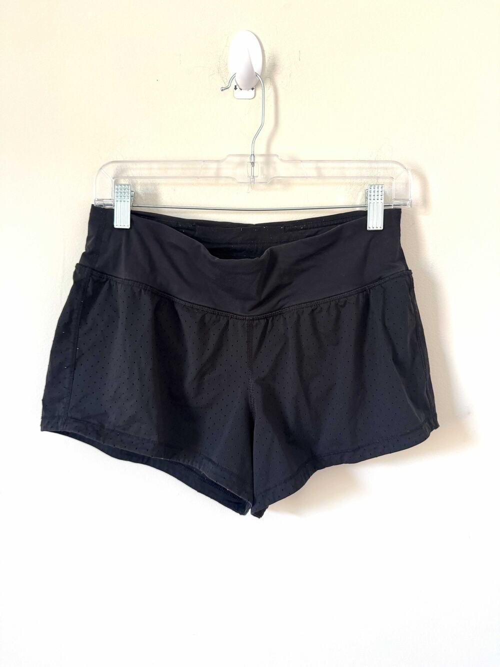 Lululemon Running Workout Shorts Black Size 6